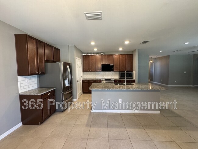 Photo - 471 Seasons Dr