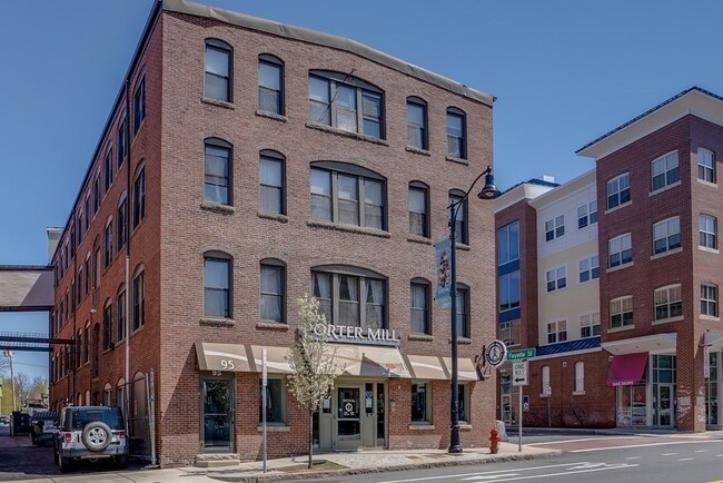 Building Photo - 27 Fayette St Unit 401