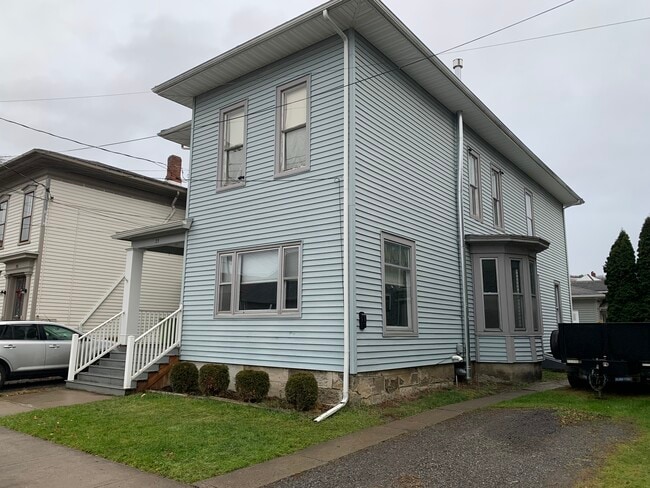 Building Photo - 23 Hakes Ave Unit 102