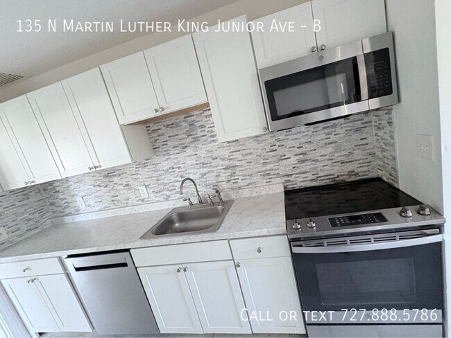 Photo - 135 N Martin Luther King Jr Ave Unit B