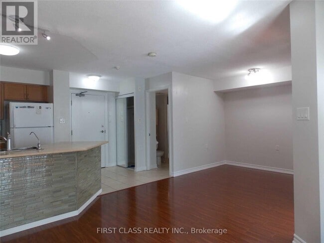 Photo - 920 Sheppard Ave W Unit 308