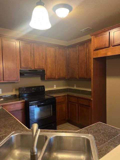 Photo - 177 Milas St