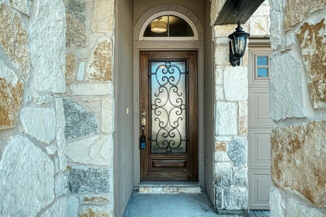 Photo - 320 Rock Mill Loop