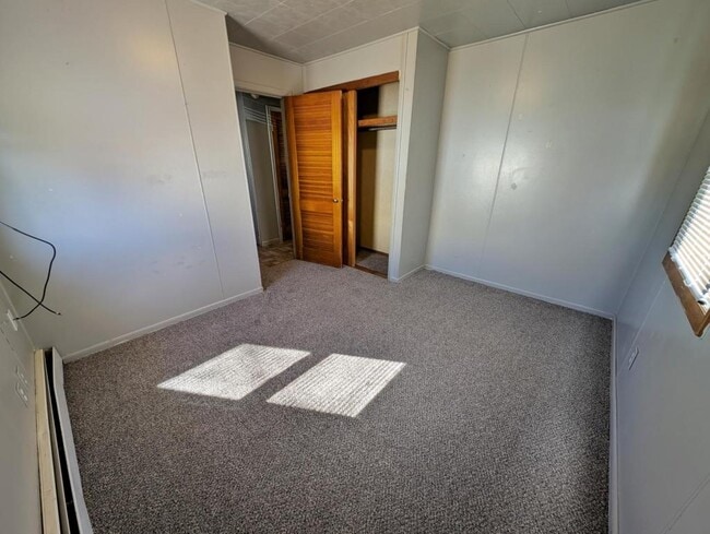 Photo - 319 N 8th Ave