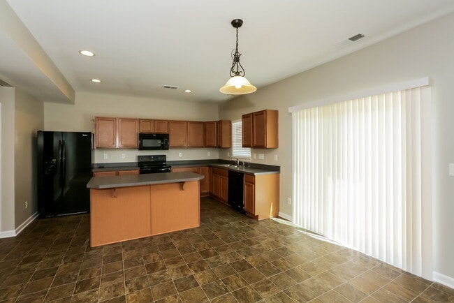 Photo - 1701 Seefin Ct