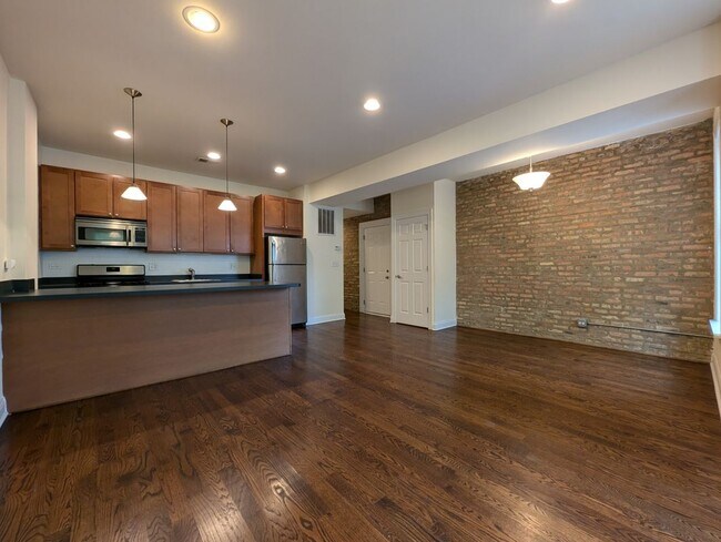 Photo - 2834 N Albany Ave Unit 1