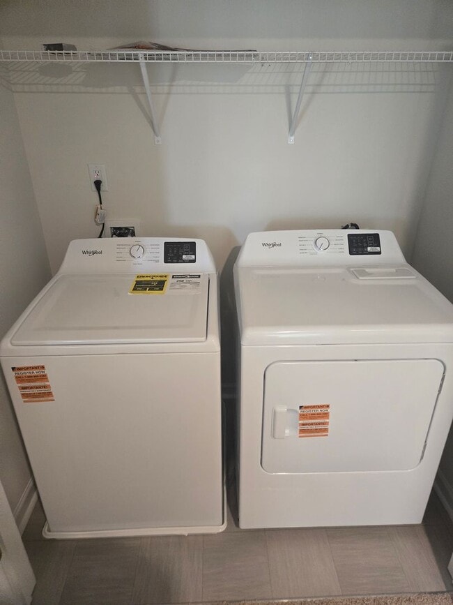 Photo - New Construction in Brightwood Farms! End unit!