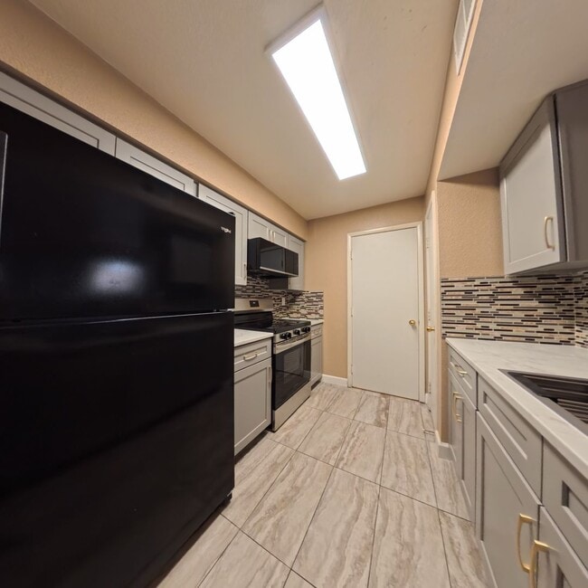 Photo - 8101 W Flamingo Rd