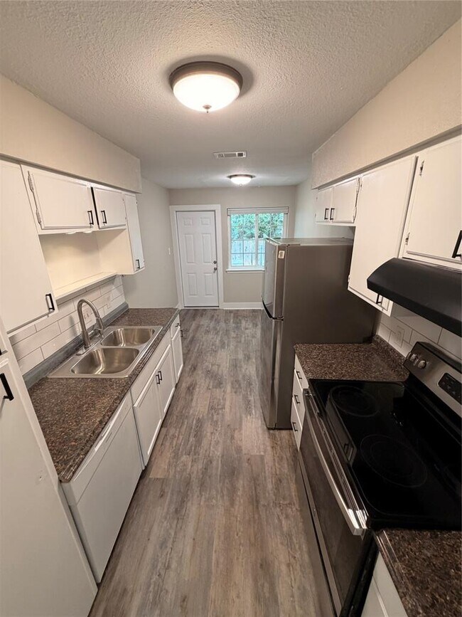 3405 Willowrun Cove