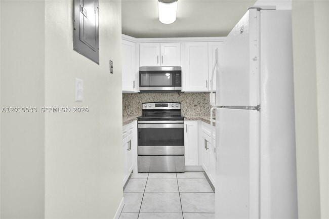 Photo - 11715 SW 18th St Unit 410