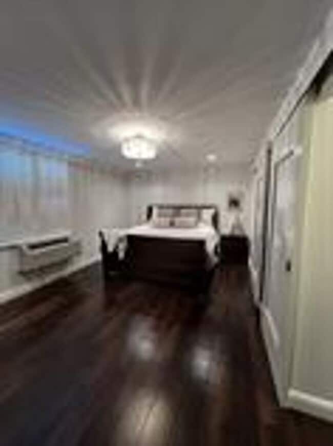 Photo - Beautiful Fifteenth floor Furnished one Be...