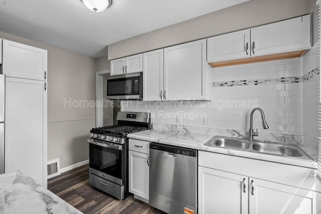 Photo - 9517 Lydell Dr