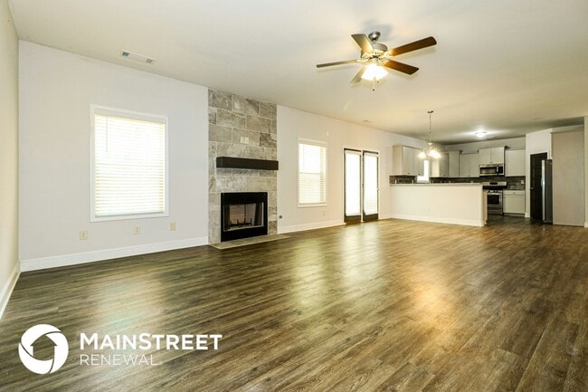 Photo - 787 Overlook Gln Dr