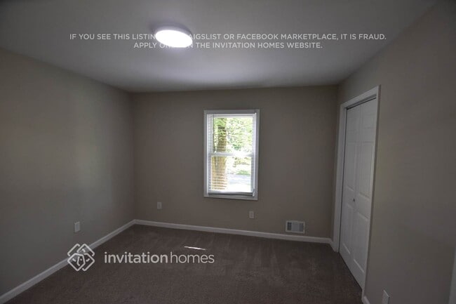 Photo - 4091 Wrexham Dr SW