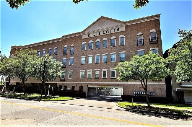 Building Photo - 2900 Hamilton St Unit 25 Rental