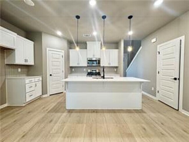Photo - Nice New Construction Home in E Springdale