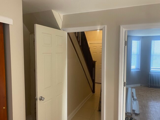 Entrance from front - 113 S 2nd St Unit 113 First Fl