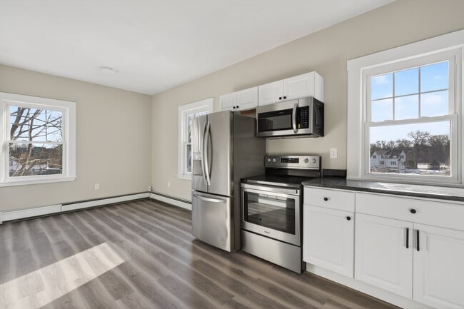 Photo - 946 N Main St Unit 2SW