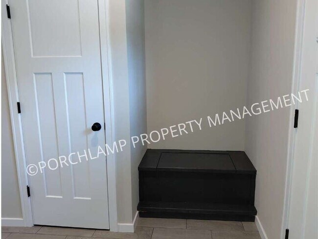 Photo - 1034 Arlington Ave