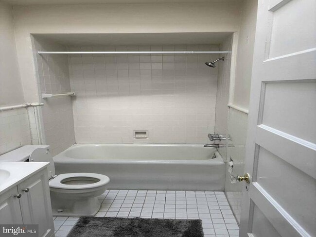 Photo - 5450 Diamond St Unit 2ND FLOOR