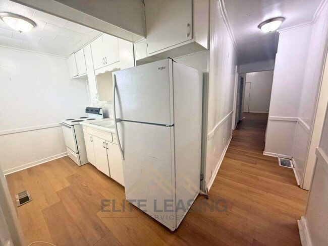 1441 SW Van Buren St Unit B