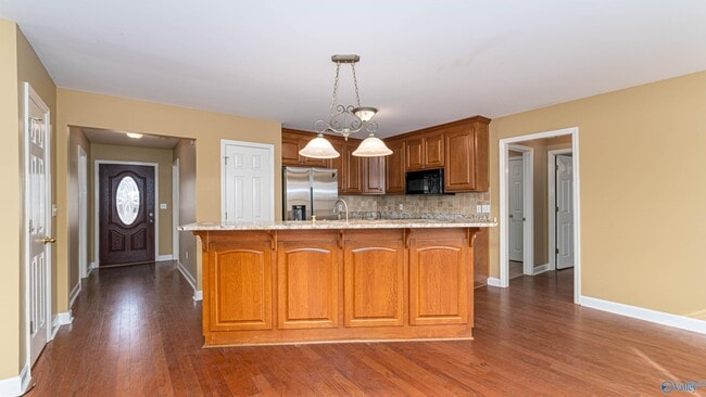 Photo - 5311 Frankford Dr SE