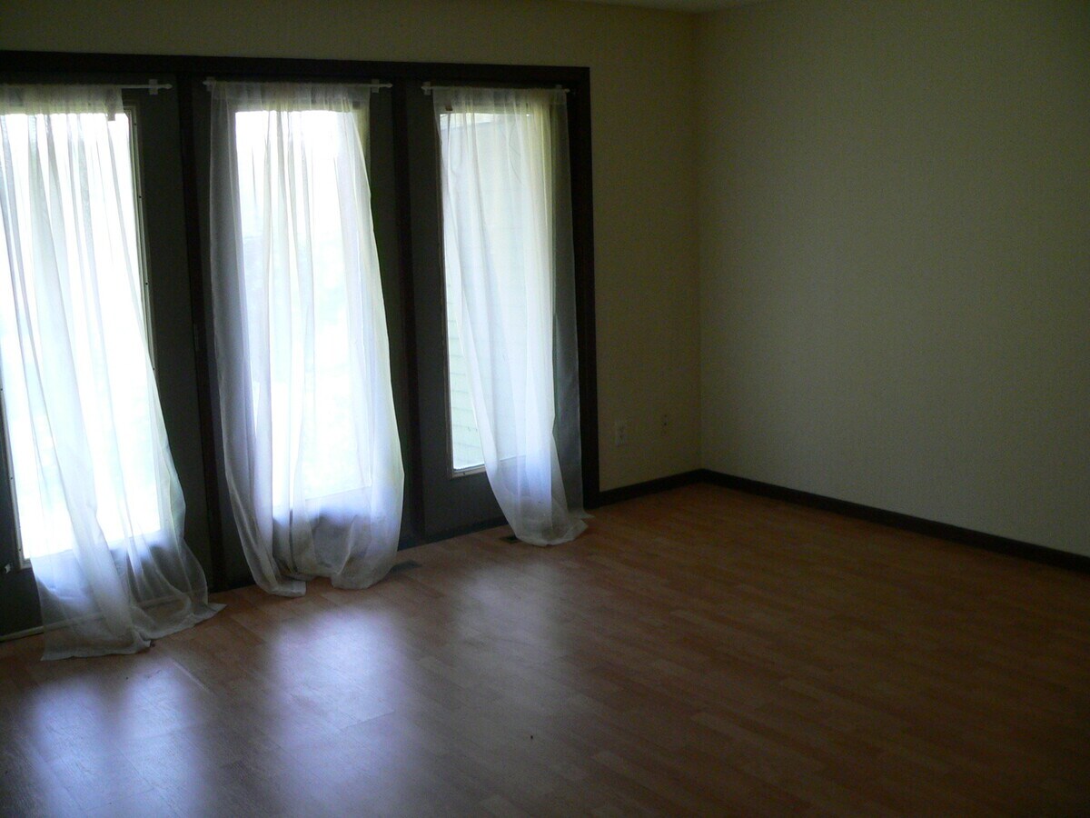 Photo - 2305 Clinton Ave