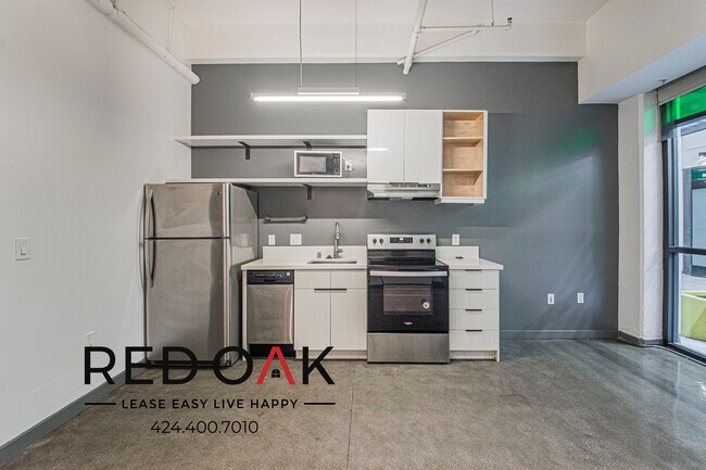 430 S Broadway Unidad 205