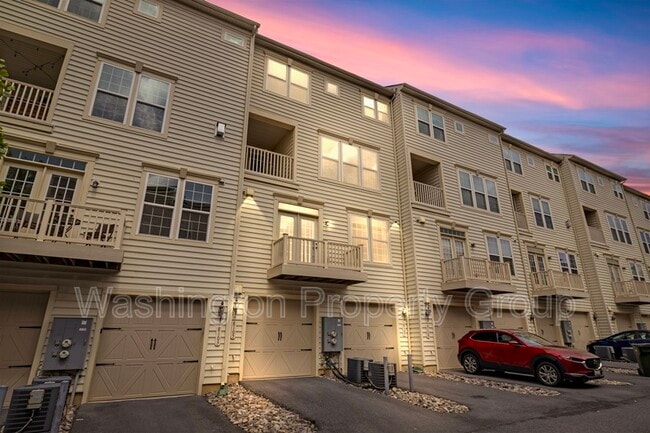 Building Photo - 8105 Greenbelt Station Pkwy Rental