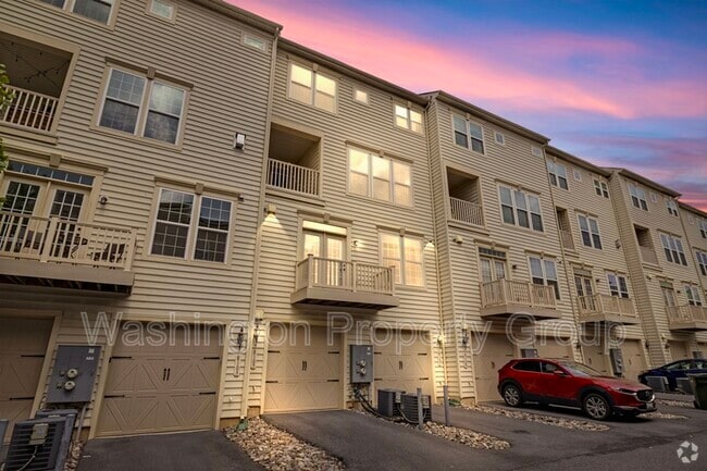 Building Photo - 8105 Greenbelt Station Pkwy Rental