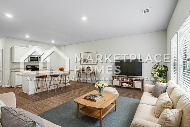 Photo - 274 Oakwood Dr NW