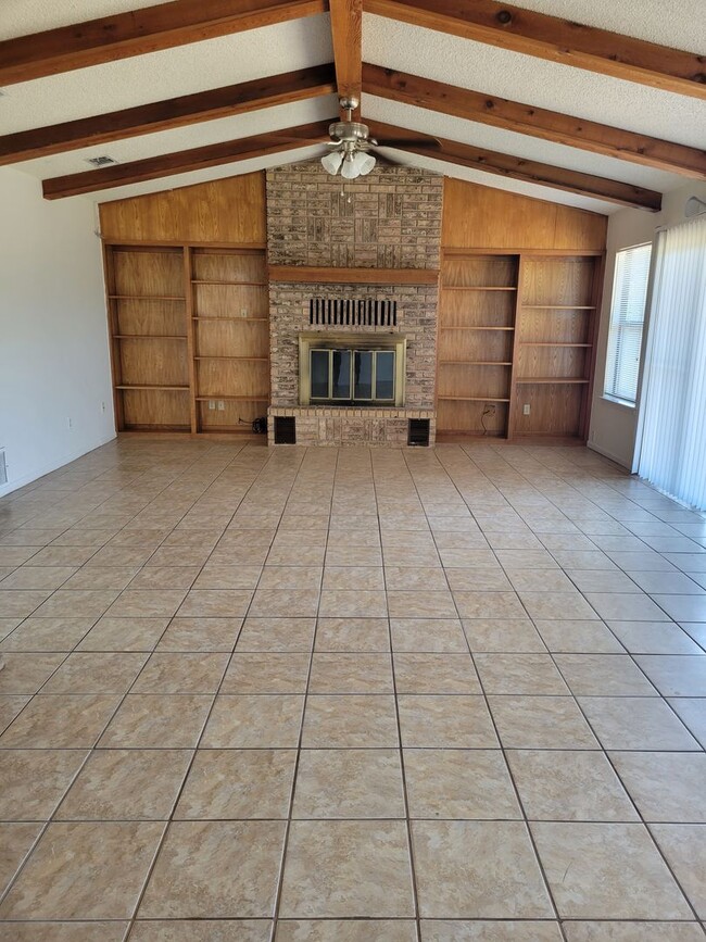 Photo - 4409 Creekside Dr