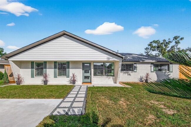 Building Photo - 9242 Autauga St