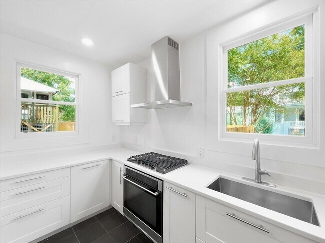 Photo - 4014 Avenue D Unit A