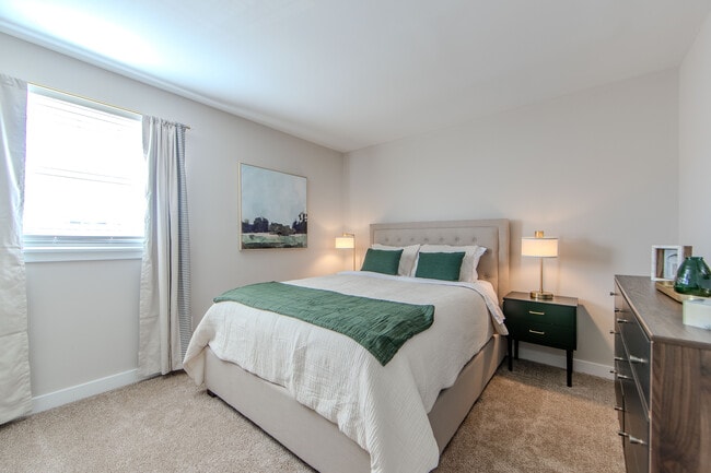 Belmont Hills Apartments