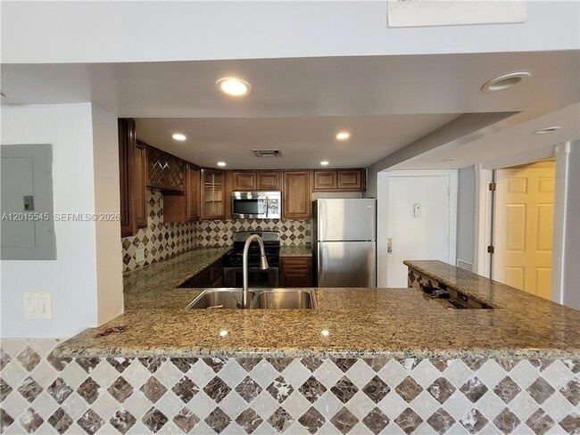 Photo - 2175 NE 170th St Unit 108