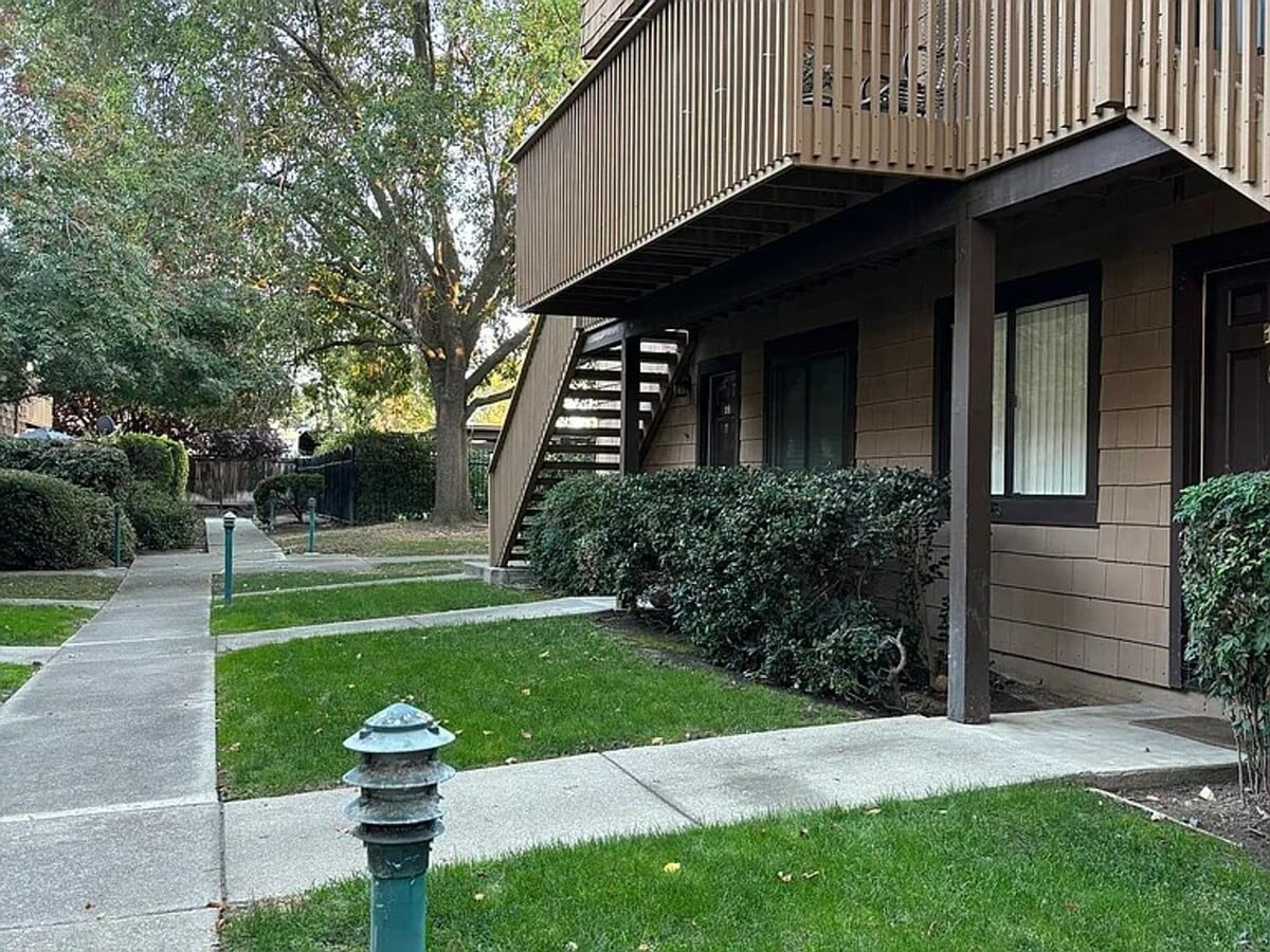 Photo - Charming Lower-Level 1 Bedroom, 1 Bath Condo for Rent Unit 2