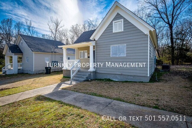 Photo - 1624 Brown St