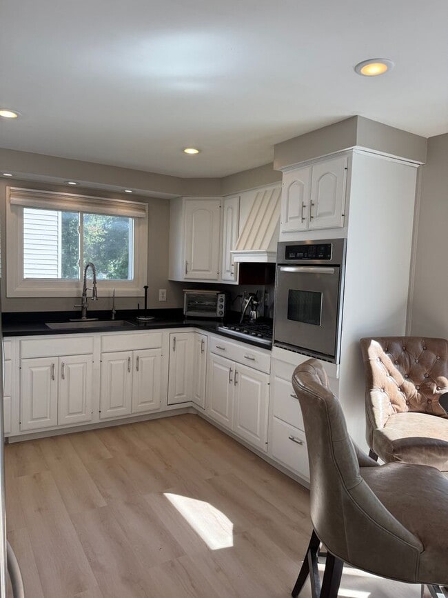 113 Jewell Dr
