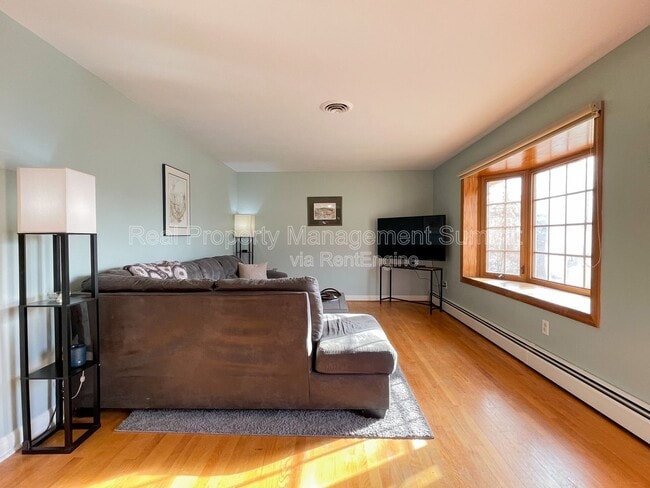 Photo - 1508 Chesley Pl