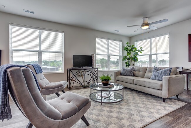 Sunnen Station Apartments apartments — community photo