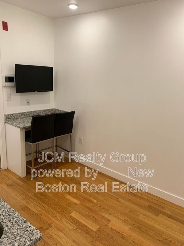 Photo - 21 Fifth Street Unit Studio U-20