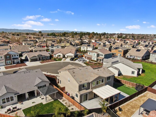 Building Photo - 1245 Pacific Pl