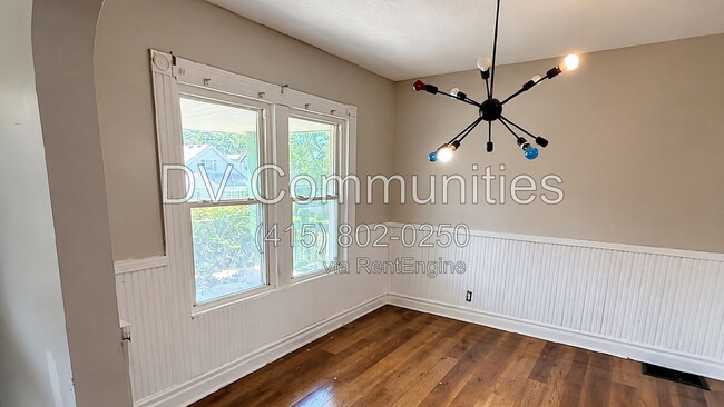 Building Photo - 4909 E 84th St