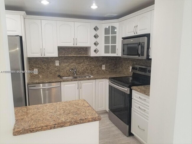 Photo - 100 Bayview Dr Unidad 208