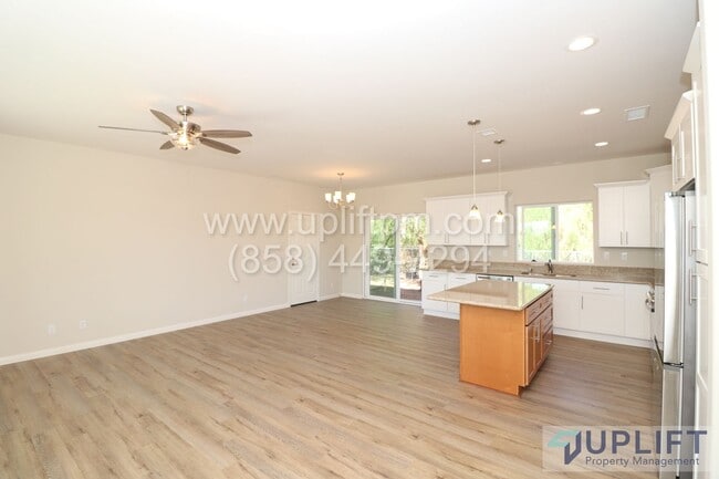 Photo - 3 Bed, 2 Bath House, 1200 SqFt.  RECENT BUILD