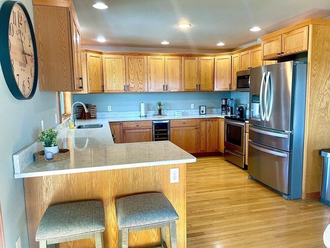 Photo - 3 Bed, 2 Bath Duplex in Hillsboro