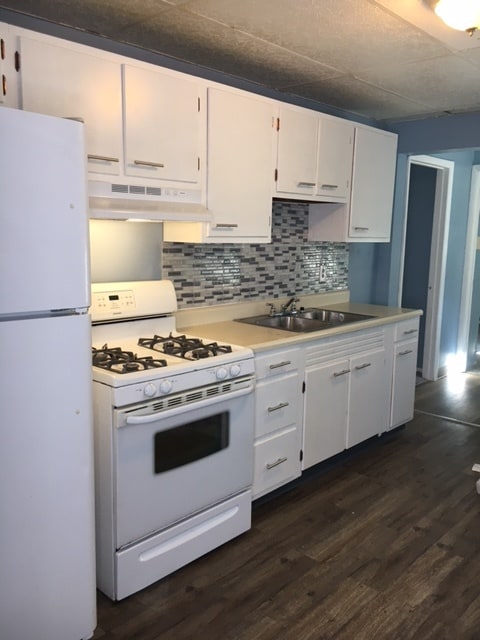 Building Photo - 38 Greeley St Unit Apt 2