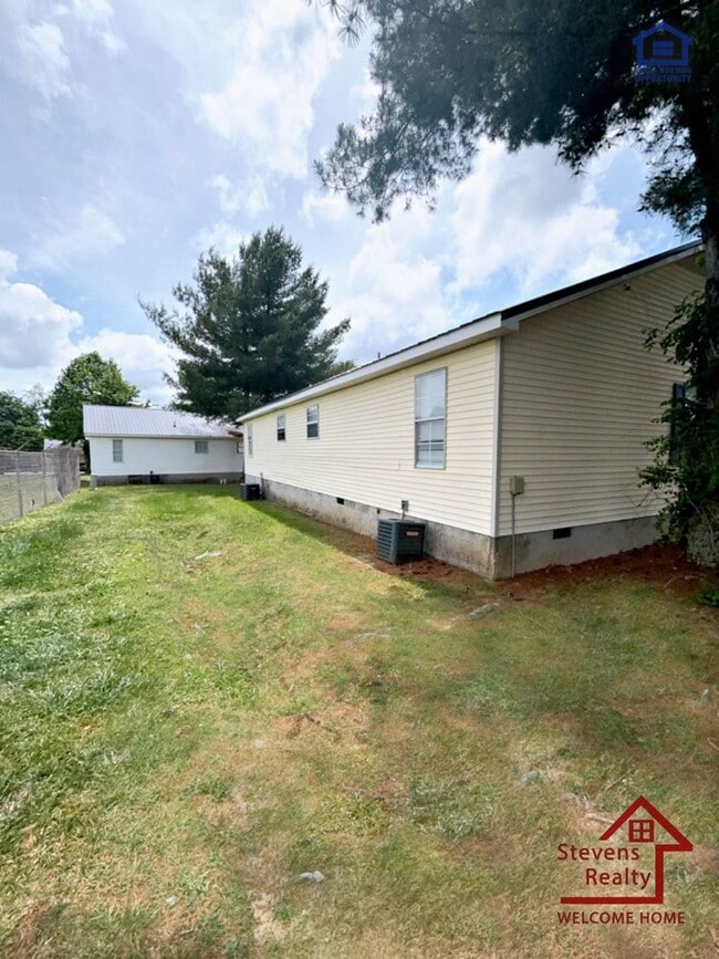 Photo - 169 Dogwood Pointe Dr Unit 2