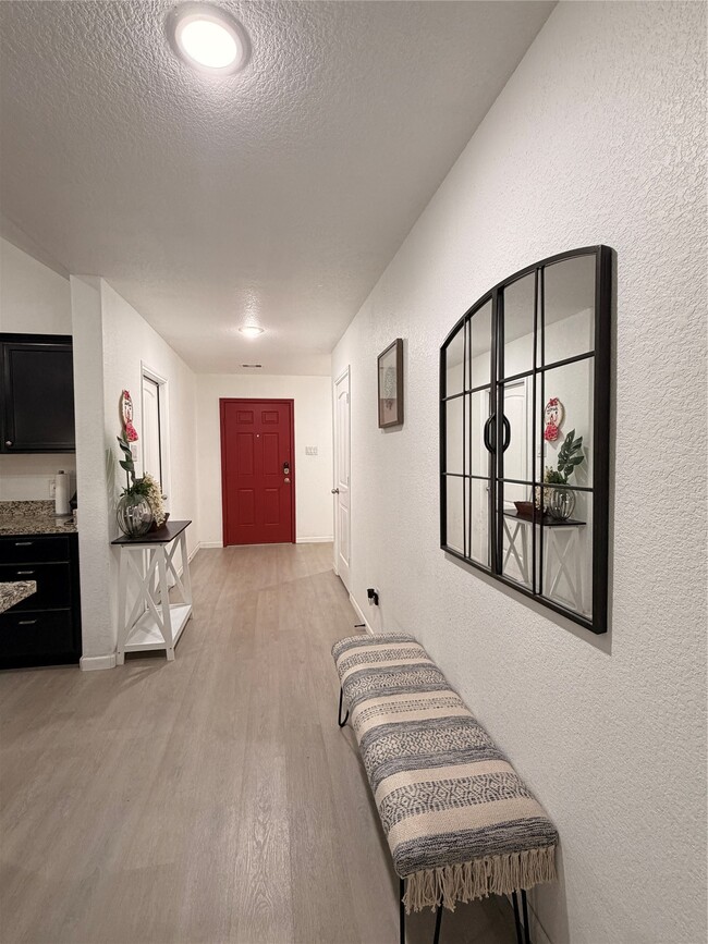 Photo - 21106 Kirkland Woods Dr
